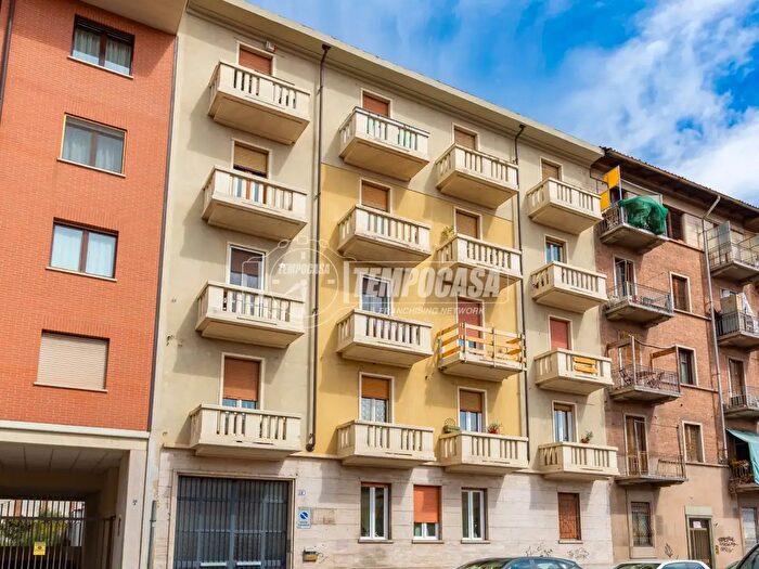 Appartamento quadrilocale in vendita in Via Capua Bis, Torino