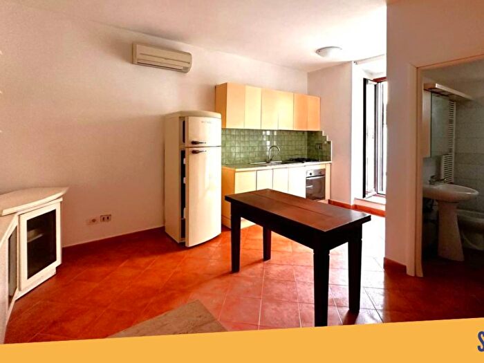 Appartamento bilocale in affitto in Via Antonio Coppi, Appio Latino, Roma