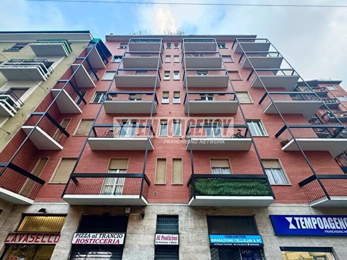 Appartamento trilocale in vendita in Via Giovanni Antonio Amadeo a, Milano