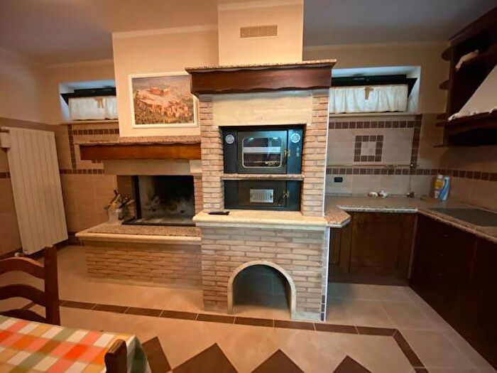 Appartamento bilocale in affitto in Via Fontana dei Banditi, Foresta Mazzarella, Cervaro