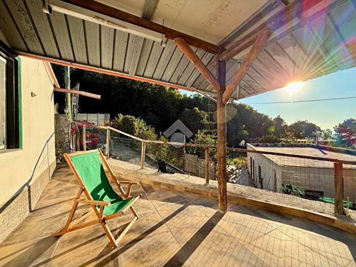 Appartamento trilocale in vendita in Via Santa Maria del Monte, Forio