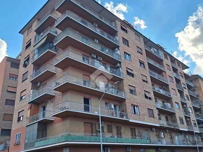 Appartamento bilocale in vendita in Via Livia Drusilla, Roma