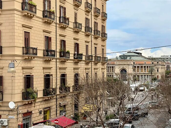 Appartamento bilocale in affitto in Via Paolo Paternostro, Palermo