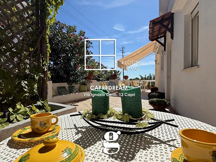 Appartamento quadrilocale in vendita in Via Ignazio Cerio, Capri