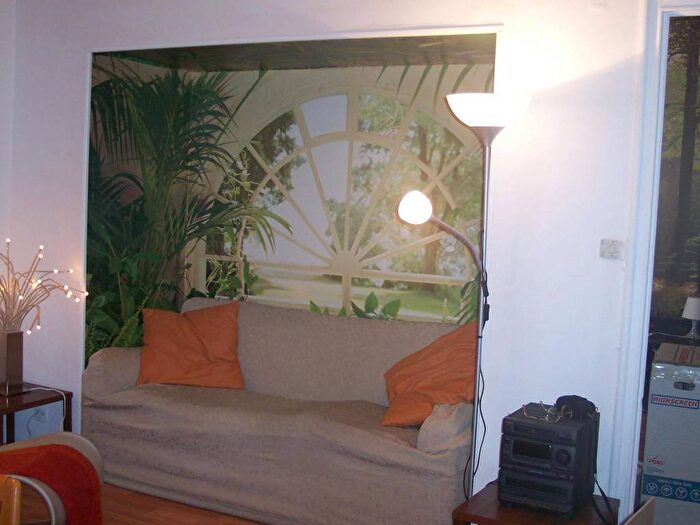 Appartamento trilocale in affitto in Via Teodosio, Casoretto, Milano