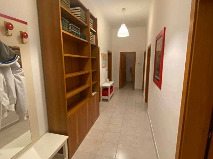 Appartamento con 5 locali in affitto in Adriatico, Ancona