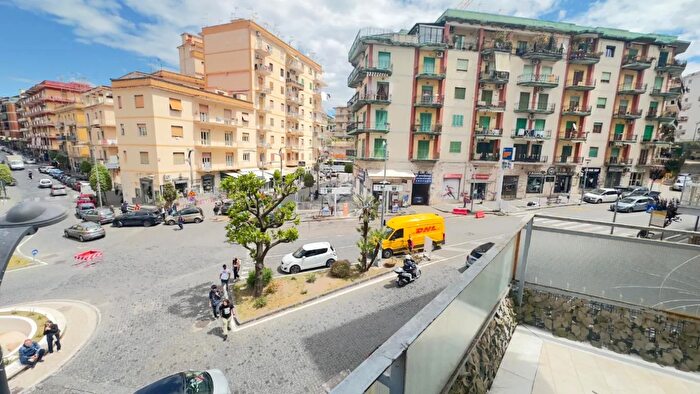 Appartamento quadrilocale in vendita in Via IV Novembre, Ercolano
