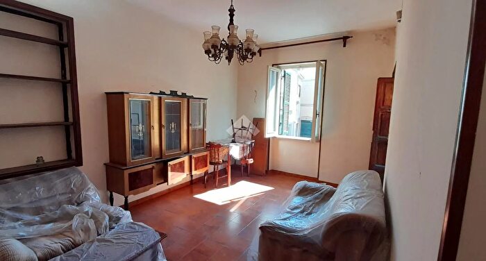 Appartamento quadrilocale in vendita in Via Roma, Alatri