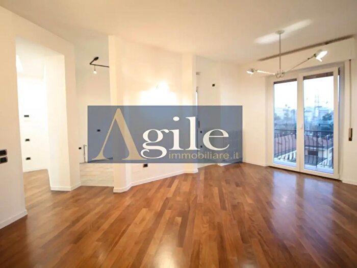 Appartamento con 5 locali in vendita in Via Piemonte, San Benedetto Del Tronto