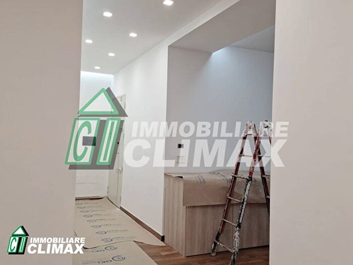 Appartamento con 5 locali in affitto in Via Caduti sul Lavoro, Corso Trieste, Caserta