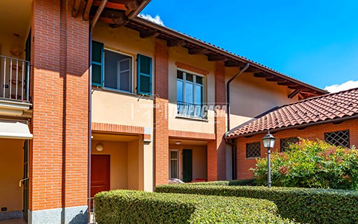 Appartamento quadrilocale in vendita in Via Santa Lucia, Fossano