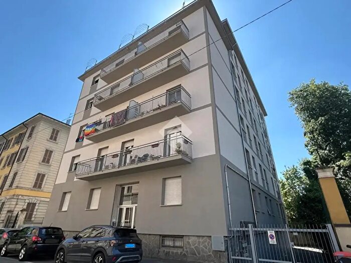 Appartamento bilocale in vendita in Via Zara, Parma