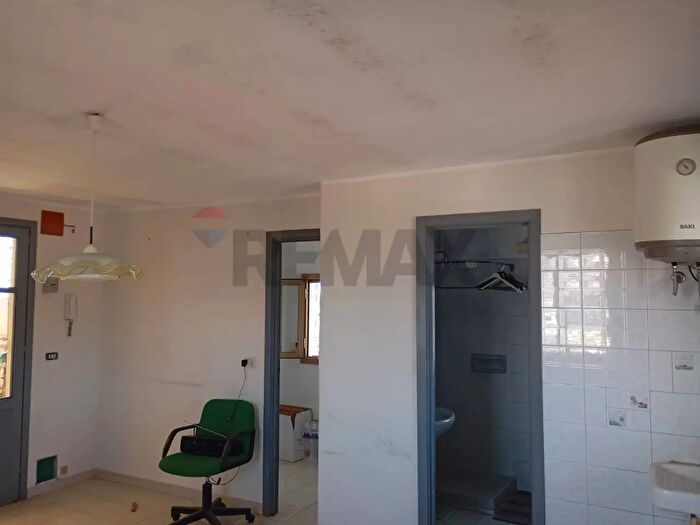 Appartamento bilocale in vendita in Via Grassi, Catania