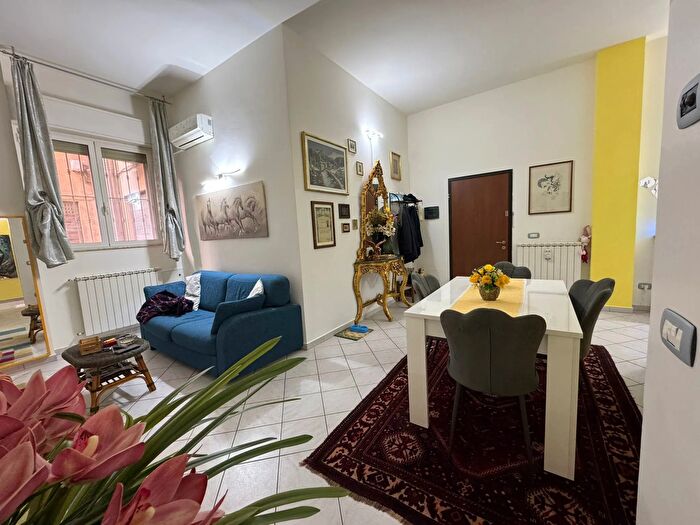 Appartamento quadrilocale in vendita in Via Zeffiro Massa, Sanremo