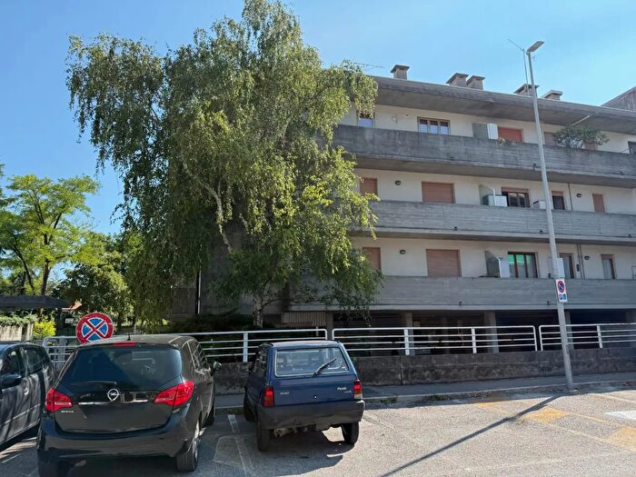 Appartamento con 5 locali in vendita in Monfalcone