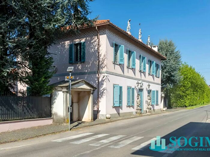 Casa con 5 locali in vendita in Via Immacolata, Triuggio