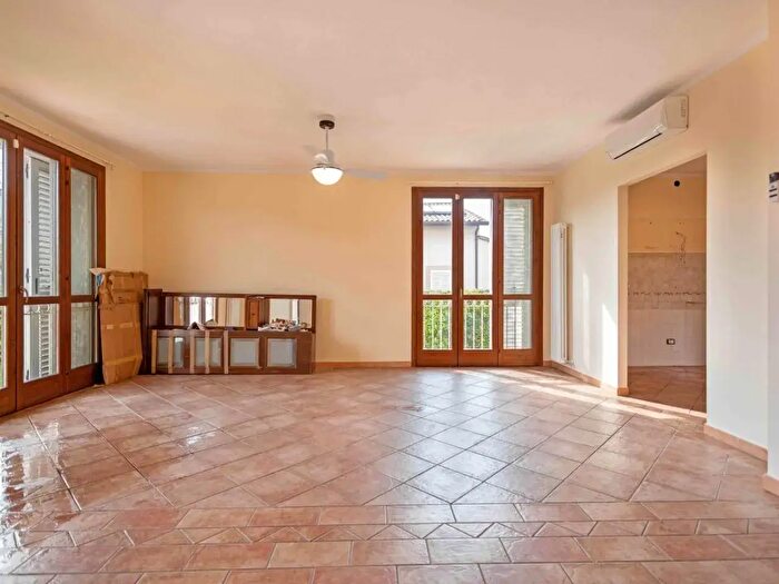 Casa con 6 locali in vendita in San Giuliano Terme