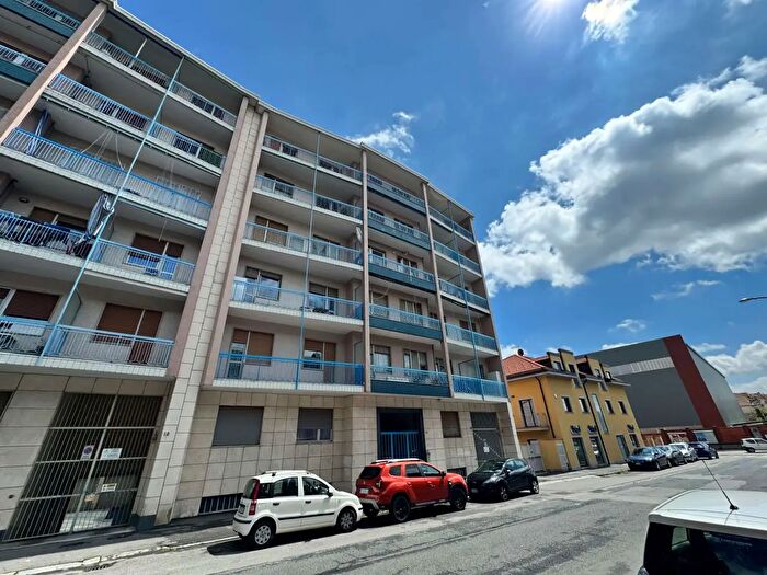 Appartamento trilocale in vendita in Via Stefano Fer, Pinerolo