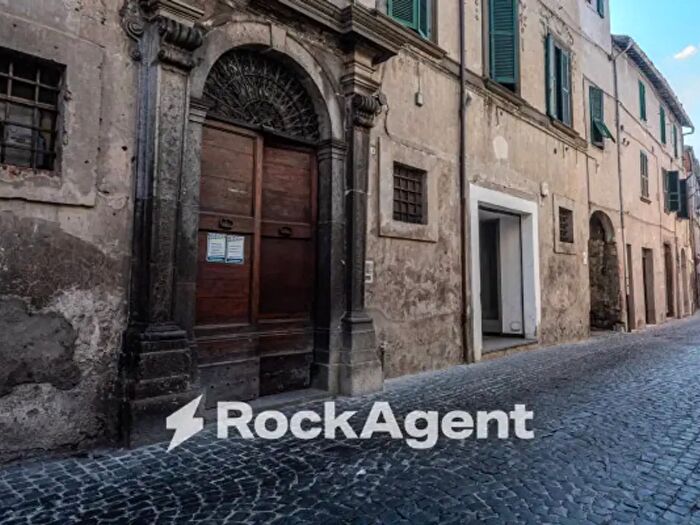 Appartamento trilocale in vendita in Via Roma, Acquapendente