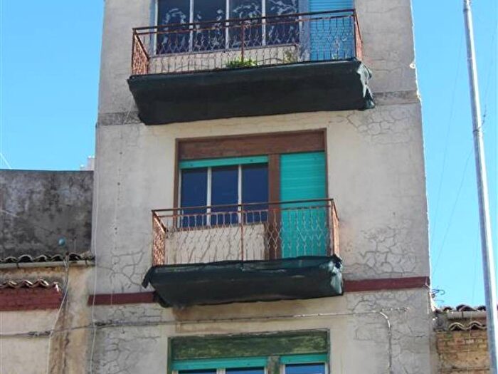 Casa con 6 locali in affitto in Naro