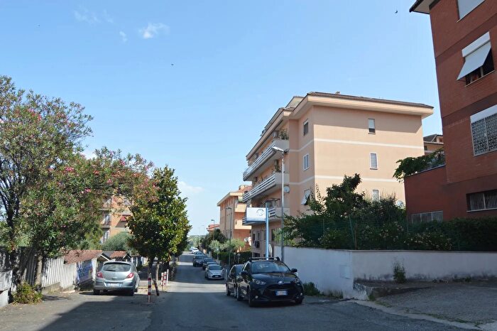 Appartamento trilocale in vendita in Via Cesare Battisti, Fonte Nuova