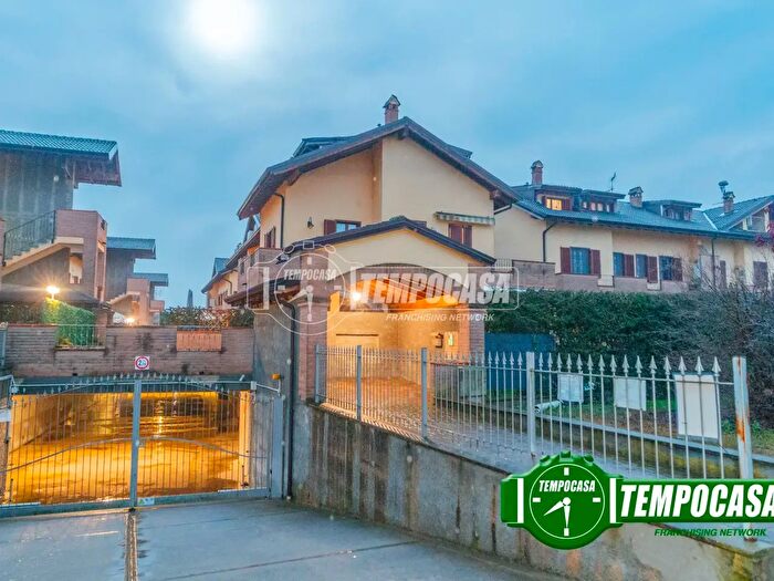 Appartamento bilocale in vendita in Via della Garzette, Vidigulfo