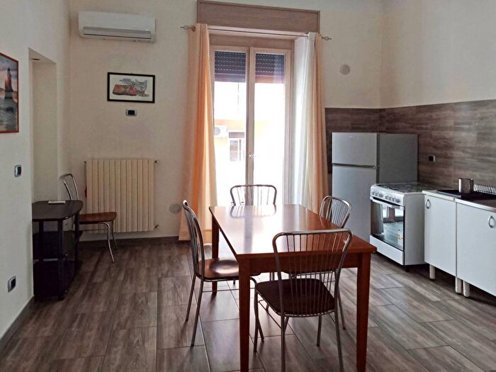 Appartamento bilocale in affitto in Via Scipione Crisanzio, Libertà, Bari