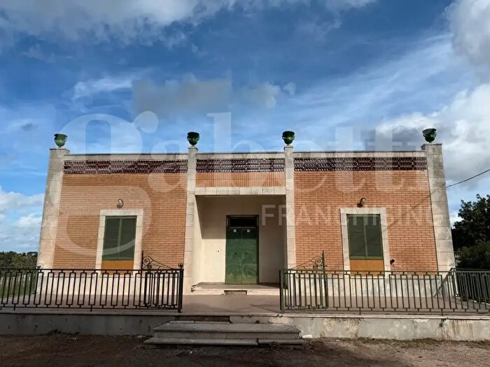 Casa trilocale in vendita in Cda Fiorentino Sn, Ostuni