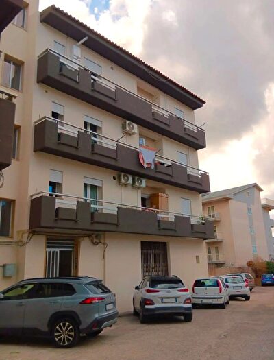 Appartamento con 5 locali in vendita in Comiso