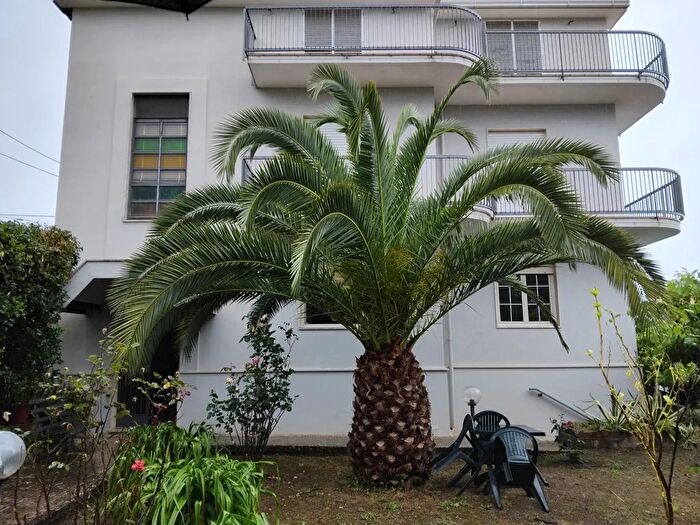 Appartamento con 5 locali in vendita in Via Frà Benedetto, Dipignano