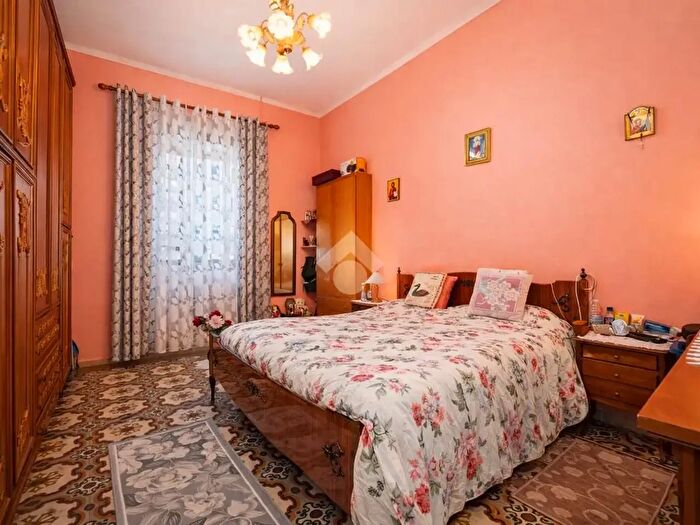 Appartamento bilocale in vendita in Via Caraglio, Torino