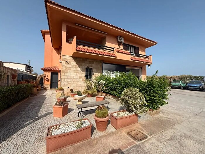 Casa con 5 locali in vendita in Via Luigi Pirandello d, Terrasini