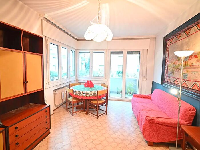 Appartamento trilocale in vendita in Via Visitazione, Bolzano