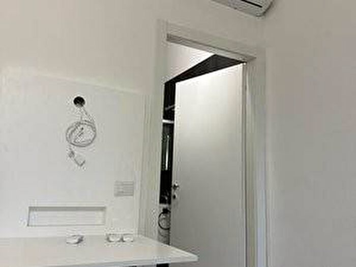 Appartamento monolocale in affitto in Via Alcide De Gasperi, Centro, Muggiò