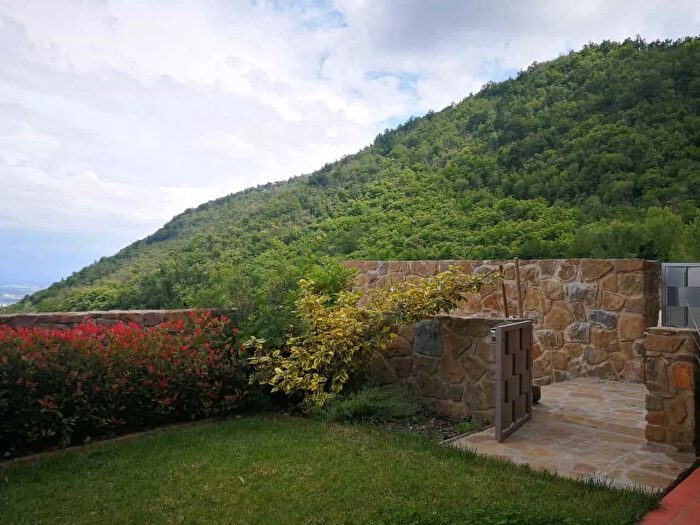 Casa quadrilocale in vendita in Figline E Incisa Valdarno, Figline e Incisa Valdarno