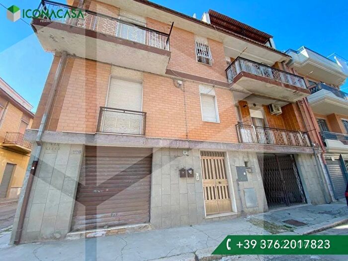 Appartamento con 5 locali in vendita in Via Lecce, San Severo