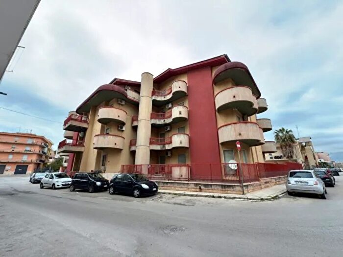 Appartamento con 5 locali in vendita in Partinico Via Cavalieri di Vittorio Veneto, Partinico