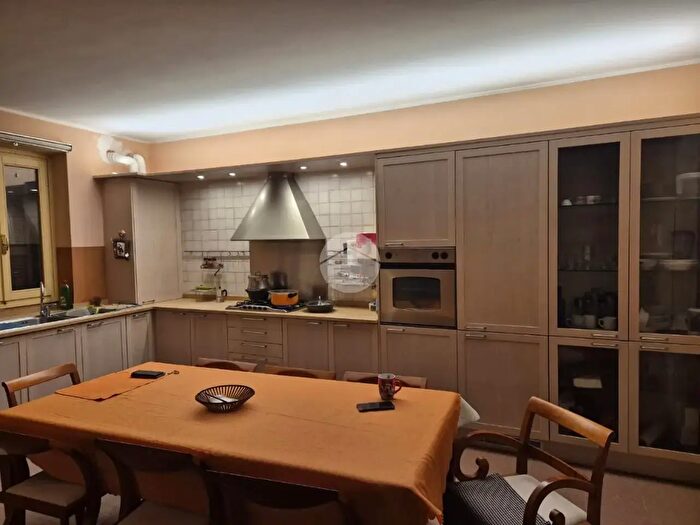 Casa trilocale in vendita in Via Felice Cavallotti, Pieve Porto Morone