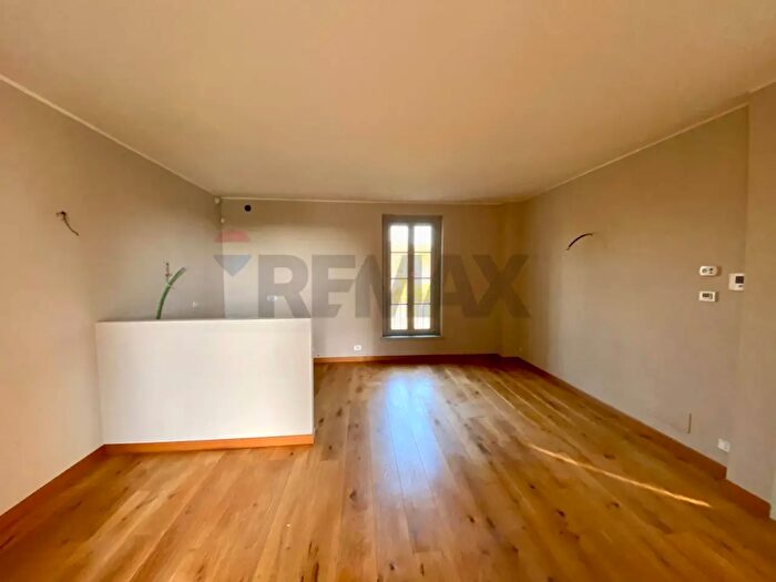 Appartamento bilocale in vendita in Via SantIsidoro, Bogogno