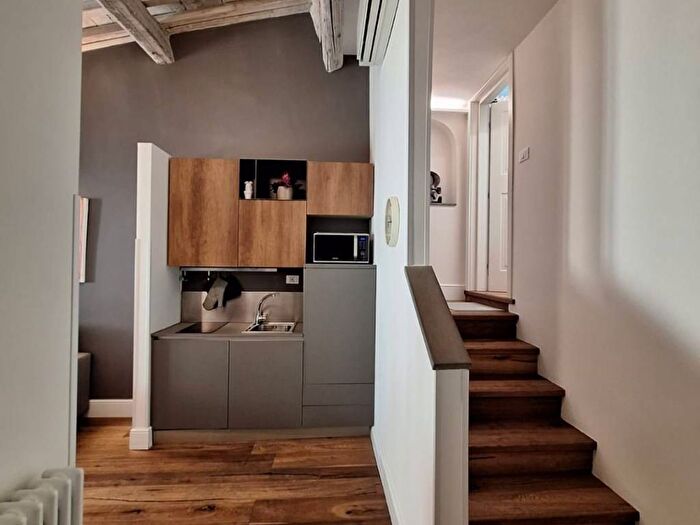 Appartamento bilocale in affitto in Via dei Tornabuoni, Piazza della Repubblica, Firenze