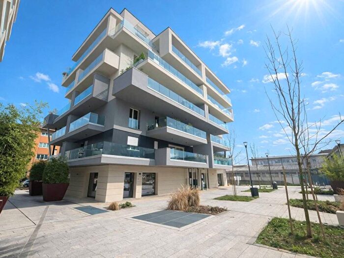 Appartamento trilocale in affitto in Via Gianforte Suardi, Corridoni, Bergamo