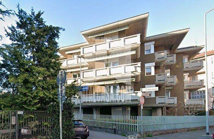 Appartamento monolocale in affitto in Via Loreto, Loreto, Bergamo