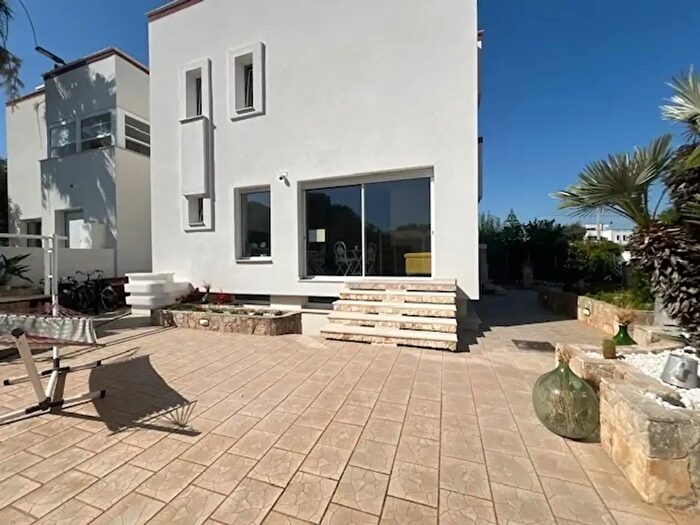 Casa quadrilocale in vendita in Via Provinciale per San Vito, Brindisi