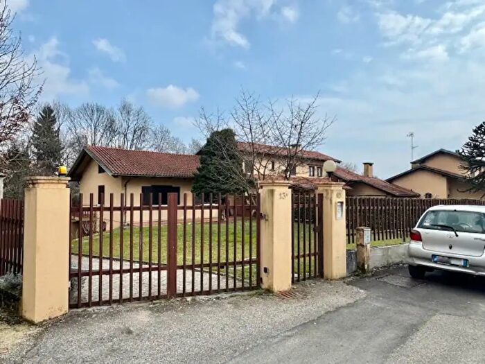 Case in Vendita e in Affitto - 2