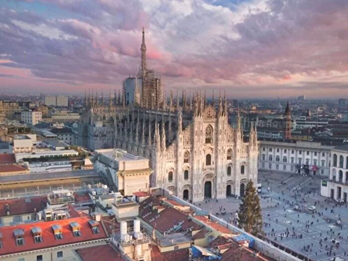 Appartamento quadrilocale in affitto in Piazza del Duomo, Duomo, Milano