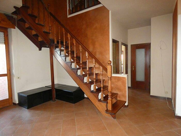 Appartamento quadrilocale in affitto in Via Belvedere, Gallo, Grinzane Cavour