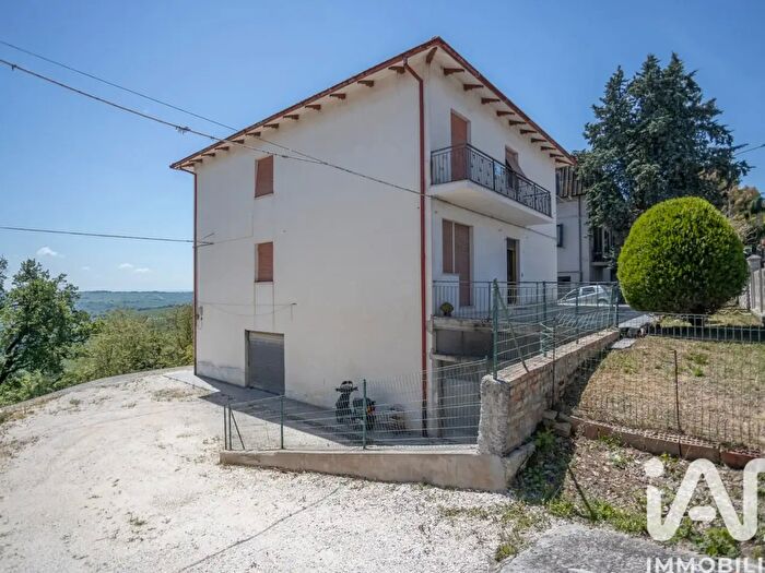 Casa con 12 locali in vendita in Via Vittorio Veneto, Filottrano