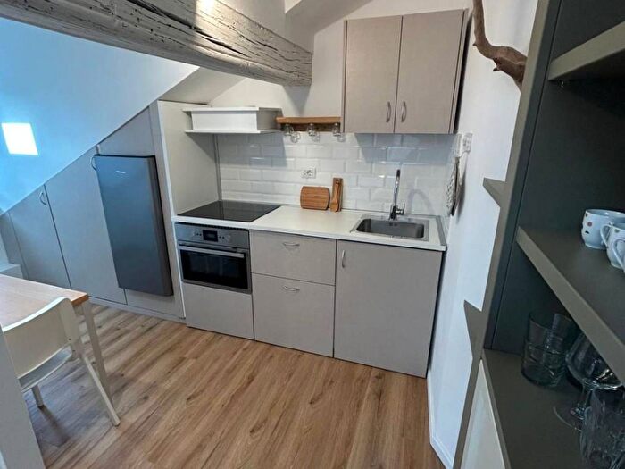 Casa monolocale in affitto in Via Mercanti, Quadrilatero Romano, Torino