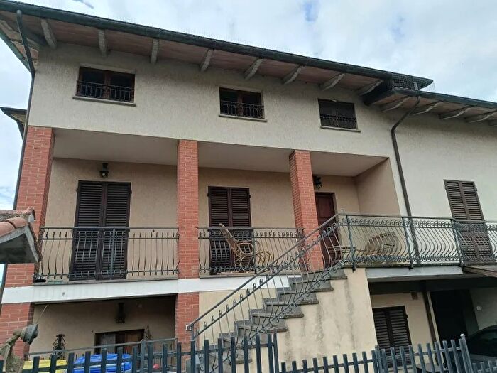 Casa con 5 locali in affitto in Citta Della Pieve