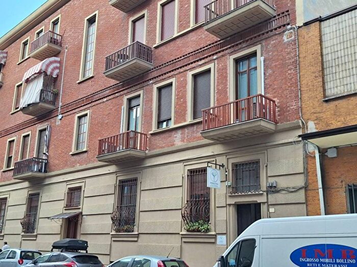 Appartamento trilocale in affitto in Via Parma, Regio Parco, Torino